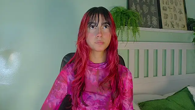 ParisFox  online show from November 15, 8:21 pm