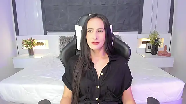 Snapshot of SaraGomez1 chatting on September 30, 4:45 pm SaraGomez1 online show from September 30, 4:45 pm