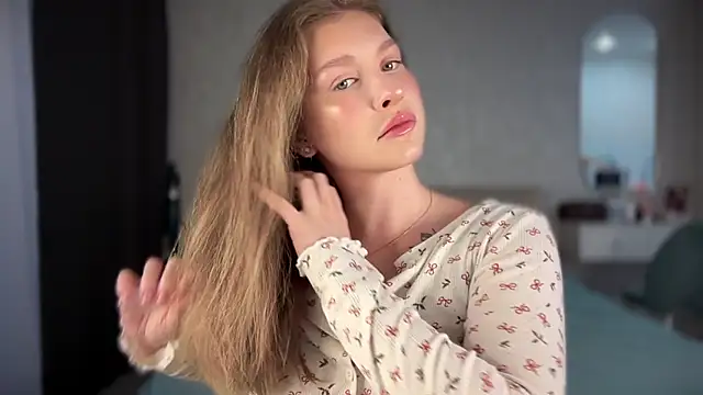 Scarlett Florence online show from November 19, 11:21 am