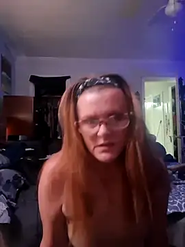 skyeb0787 online show from June 7, 7:37 am