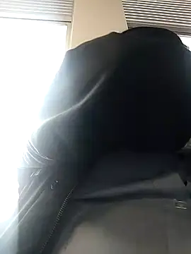 naughty-sharlot online show from October 31, 3:16 pm