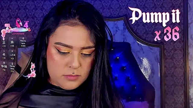 SoffiQueen online show from February 20, 2:51 pm