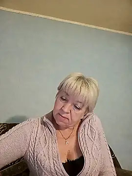 AnjelElinor online show from December 14, 7:03 am