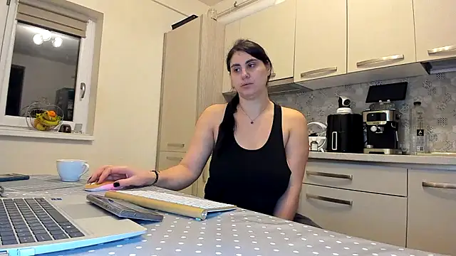 cuplu29 online show from December 13, 11:10 pm