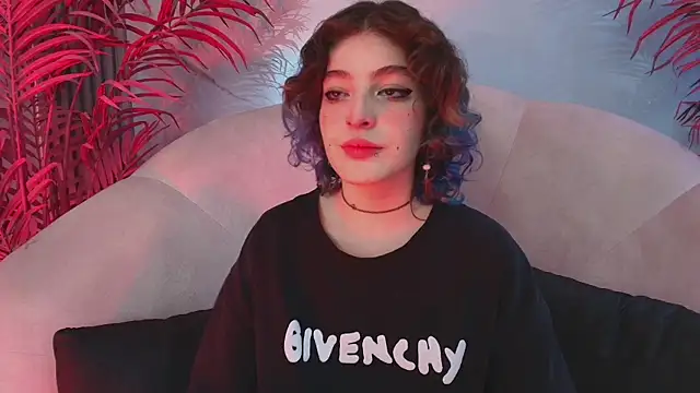 EvaHalsey online show from November 21, 8:00 pm