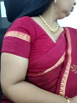 Snapshot of Deepthi_Mysore chatting on October 15, 2:36 am Deepthi Mysore online show from October 15, 2:36 am