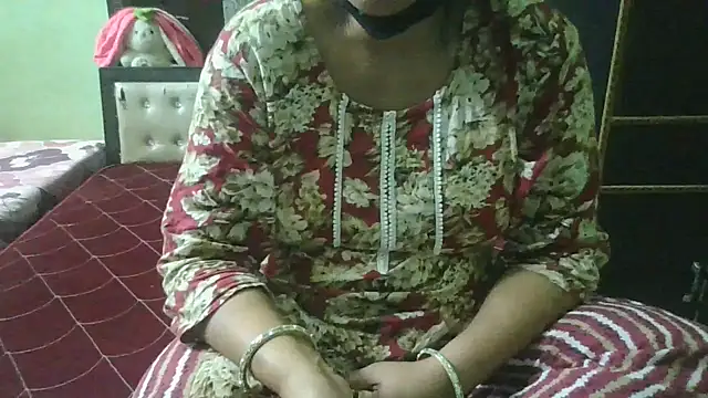 couplesuni online show from March 14, 11:00 am