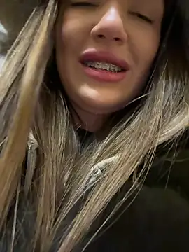 Sophie Avory online show from January 9, 8:02 pm