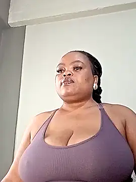 hugemelonsxxx online show from October 6, 12:00 pm