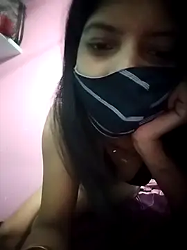 Hotty-Divya online show from November 1, 9:13 am