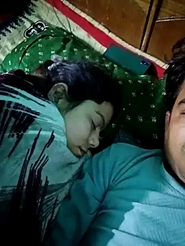 Lustyful Couple online show from November 13, 10:20 pm