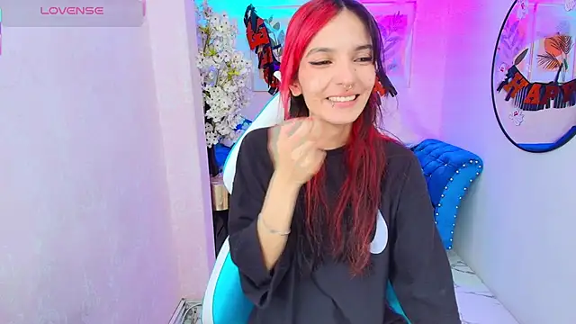 Dafne huges online show from November 2, 12:41 pm