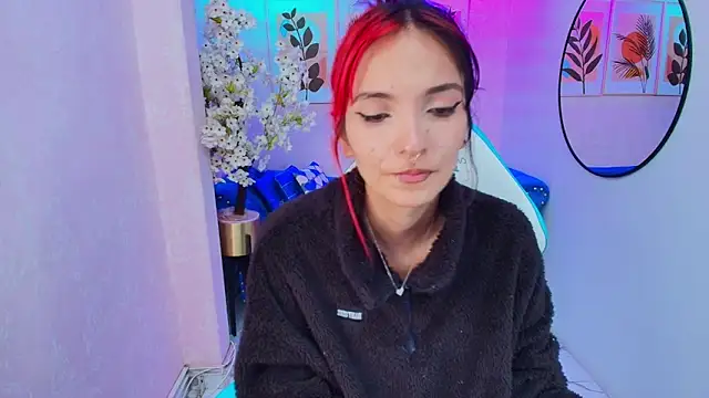 Dafne huges online show from October 27, 7:19 pm