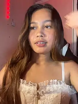 ursweet babygirl online show from March 25, 4:54 pm