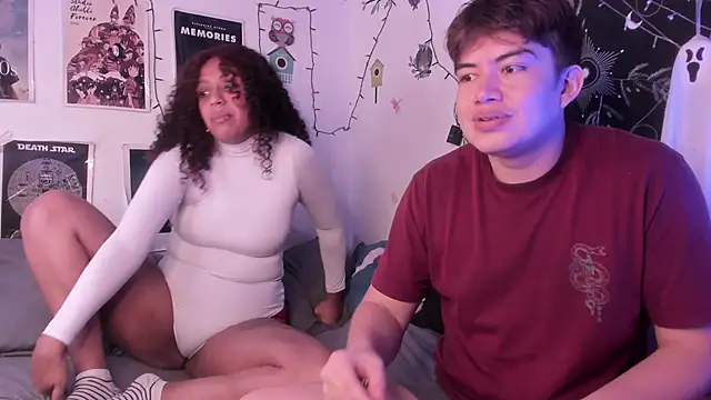 hothoneychile online show from October 17, 3:37 pm