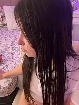 annaharper- online show from November 2, 10:35 pm