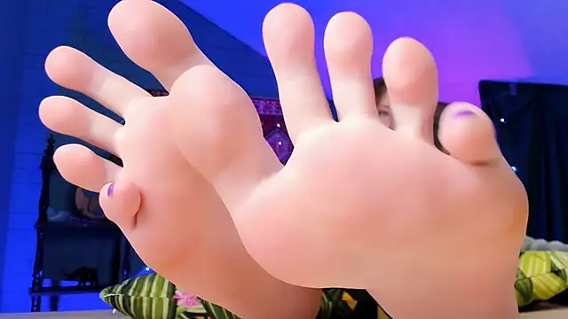 footfetish baby online show from March 12, 4:53 pm