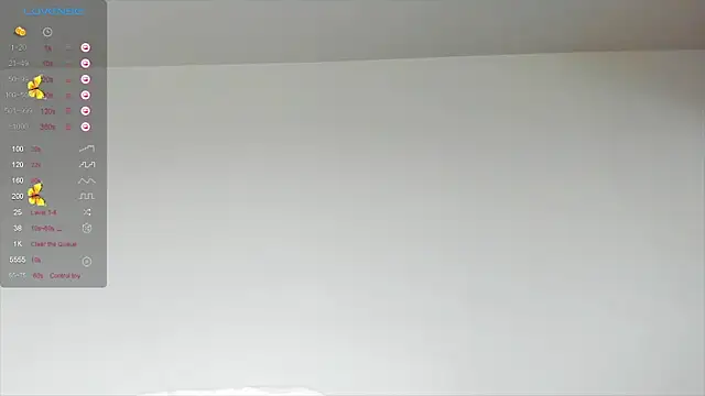 Snapshot of hornyemma__ chatting on October 9, 8:40 am hornyemma online show from October 9, 8:40 am
