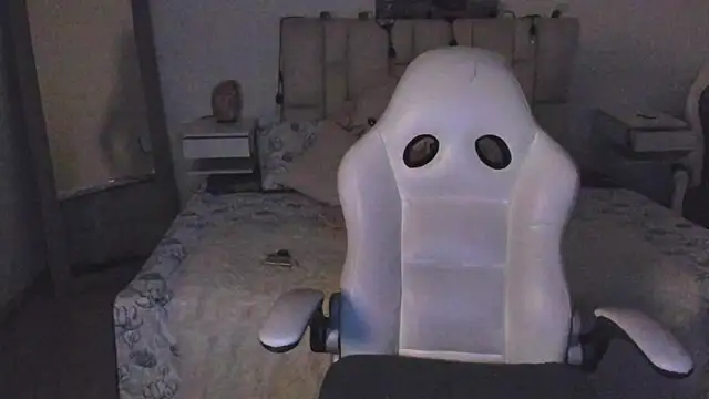 zoe turnner 18 online show from November 14, 11:43 am