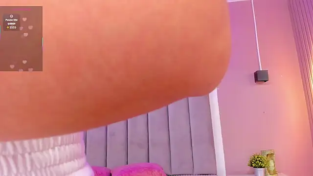 dyvis 22 online show from October 2, 2:33 pm