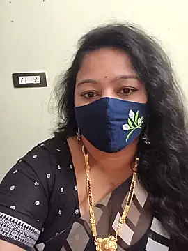 neelu-hoty online show from April 9, 3:06 pm