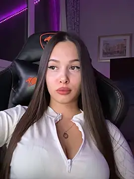 EricaWalls online show from November 2, 5:16 pm