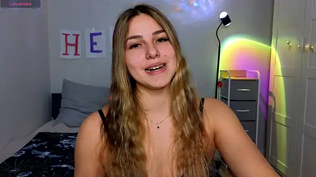 sophia euphoriaa online show from December 2, 9:11 am