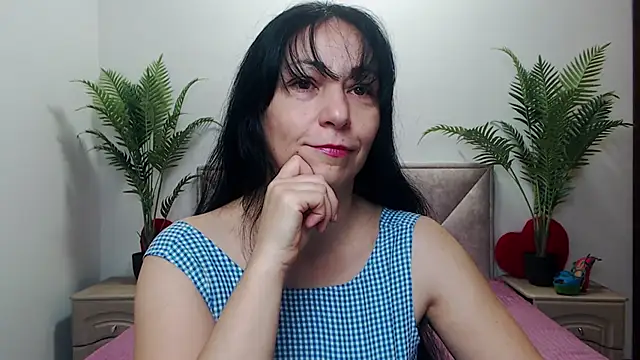 LiluGrants online show from November 22, 7:05 pm