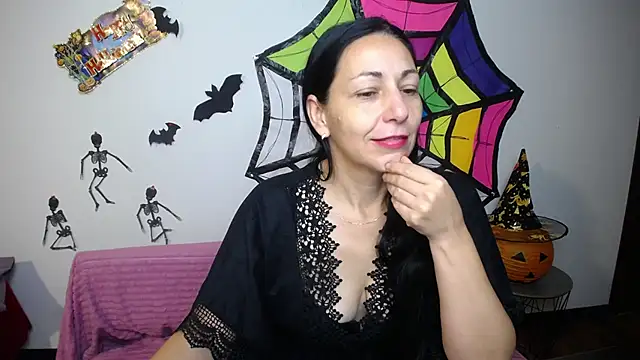 LiluGrants online show from October 21, 6:34 pm