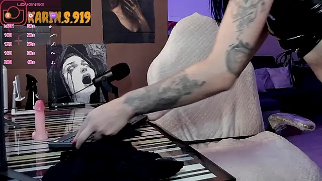 saeko karine online show from March 3, 9:43 pm