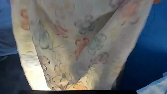 aarjulove online show from February 6, 4:10 pm