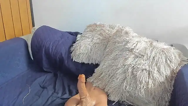 Emma-evans online show from September 18, 4:38 pm