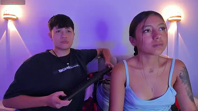 violet casper  online show from November 7, 5:46 am