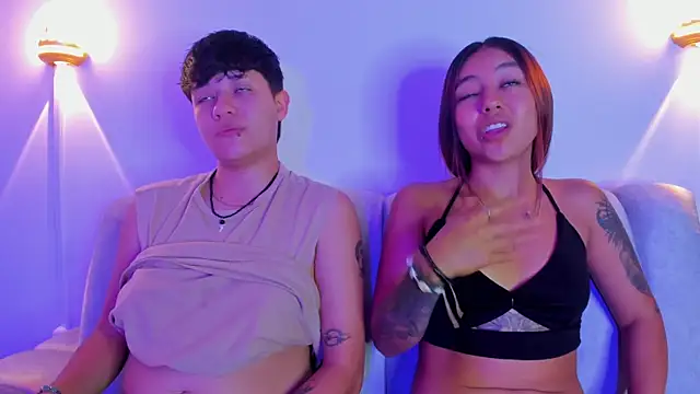 violet casper  online show from November 19, 6:57 am