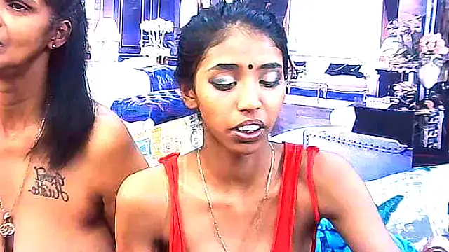 IndianSexySlender online show from November 2, 10:07 am