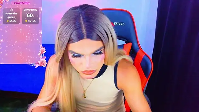 AllisonsweetZ online show from June 3, 7:08 pm