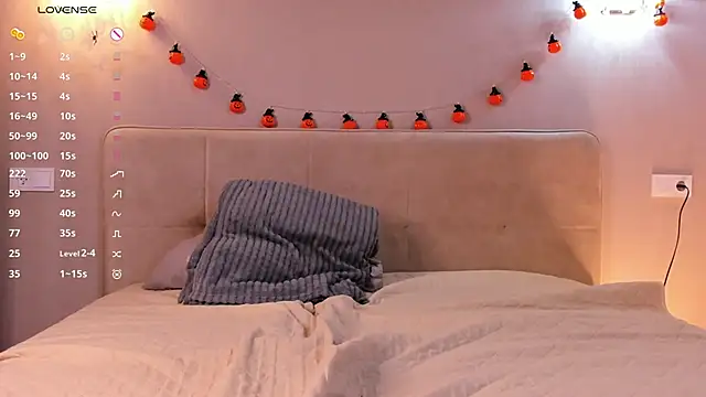 PetraBawden online show from November 7, 9:26 am