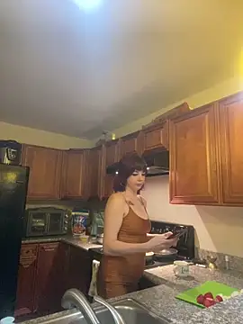GoddessPinxx online show from June 3, 8:25 pm
