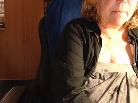  sunshine   online show from March 13, 7:59 pm