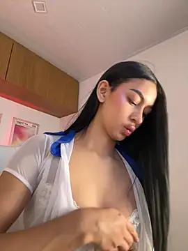 Snapshot of maddy_bronw_ chatting on September 12, 10:28 pm maddy bronw online show from September 12, 10:28 pm