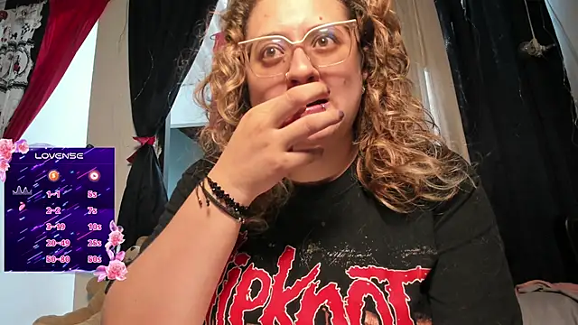 AnnieBigBoobs online show from October 5, 9:53 pm