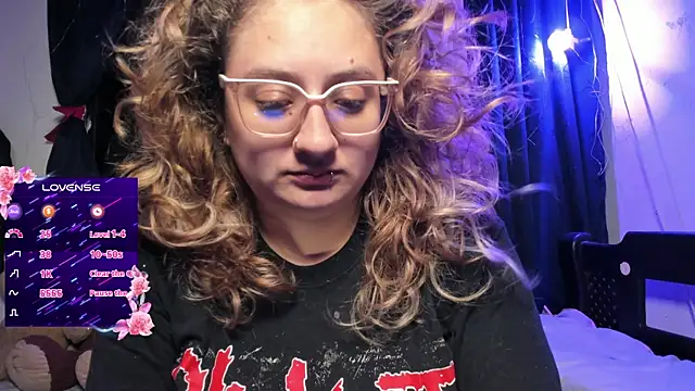 AnnieBigBoobs online show from October 6, 10:47 pm