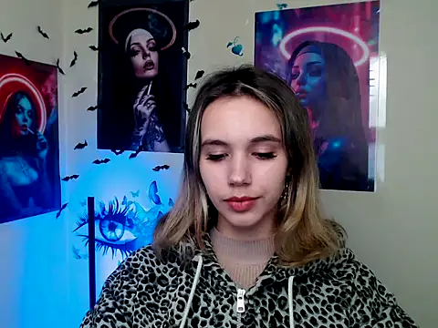  StAcY online show from October 21, 1:37 pm