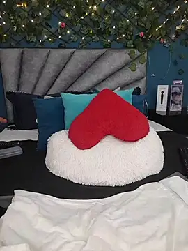 Grey Lorenz11 online show from March 18, 9:58 am