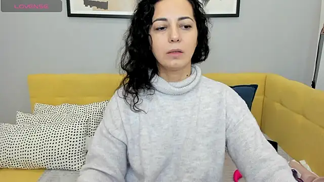 Linda Insatiable online show from November 15, 1:39 am