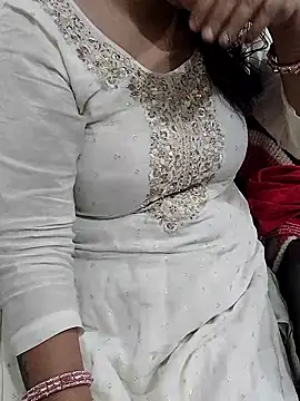 Urmila bhabhii online show from February 5, 3:31 am