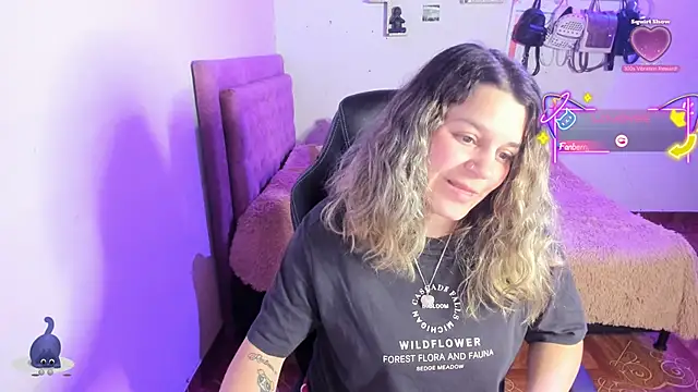 Sabrina Hall  online show from November 29, 3:10 am