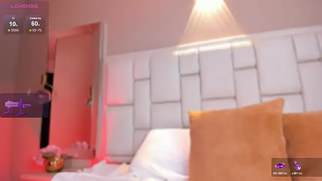 AvyMilton online show from February 25, 11:53 am