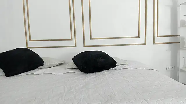 miranda villa online show from April 13, 12:17 pm