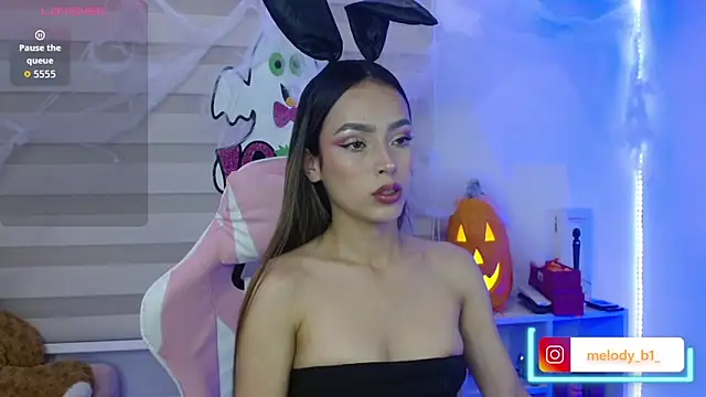Snapshot of melody_brawns chatting on October 9, 12:59 am melody brawns online show from October 9, 12:59 am